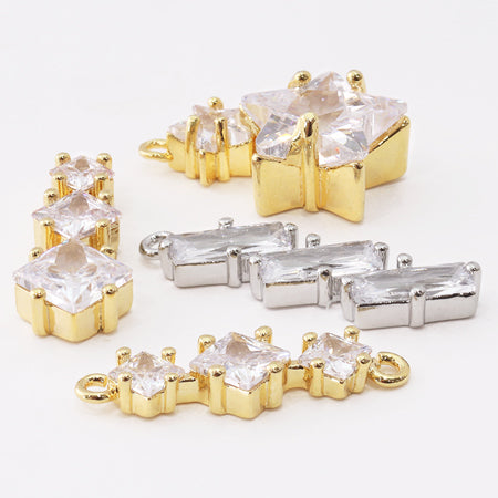 Cham Kubic, Zilconia, no-Star Three, Gold.
