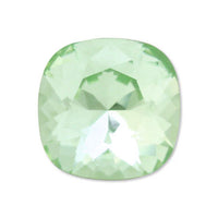 Kiwa crystals # 4470 Crisolite/F