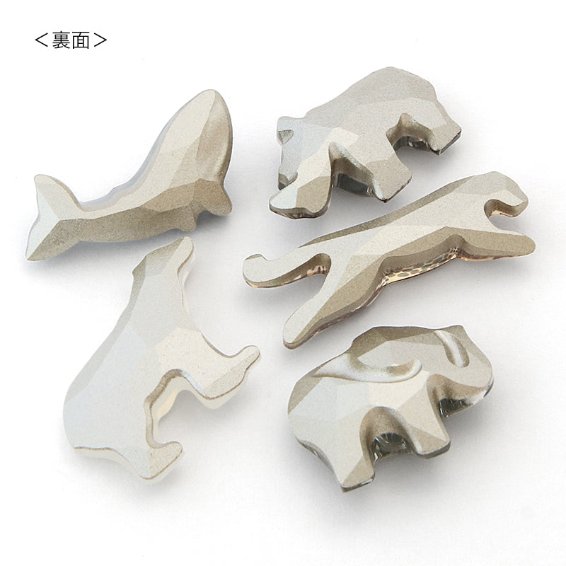Kiwa crystals