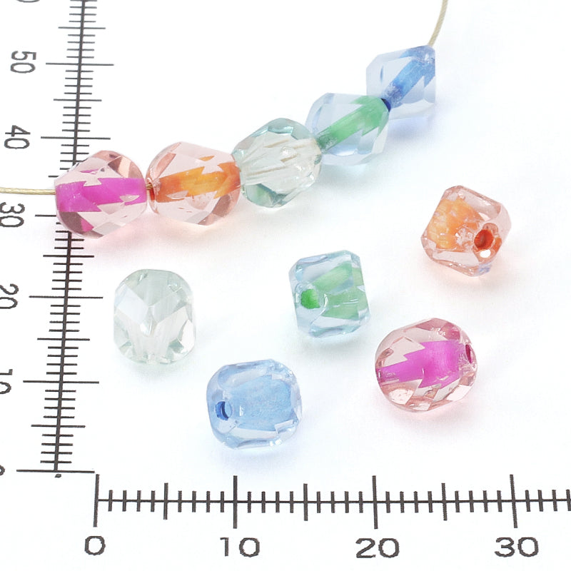 チェコ ファイヤーポリッシュ ナゲットカット アレキサンドライト/グリーン