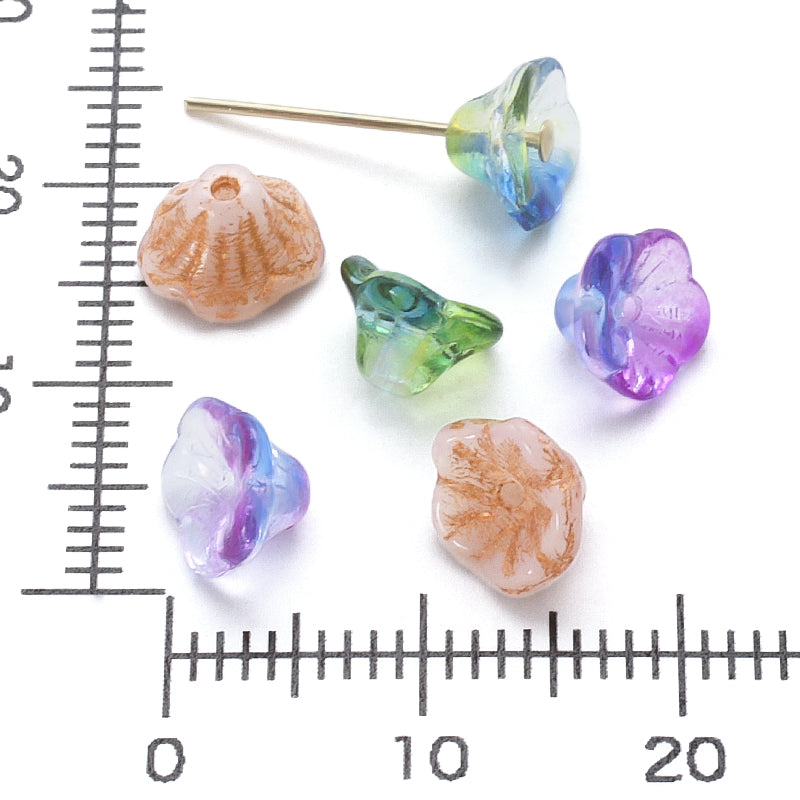 Czech Bell Flower 2 White Opal/C