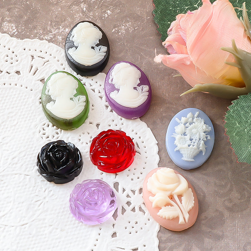 German cameo lady black mat