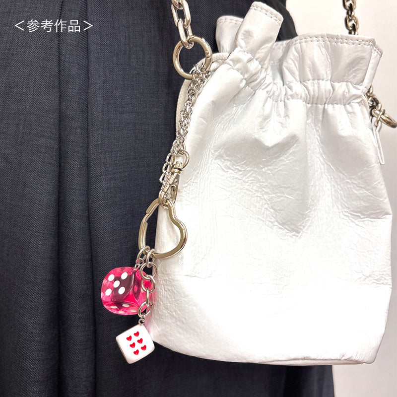 ドイツ製アクリル ダイス ハート  1カン ホワイト/レッド