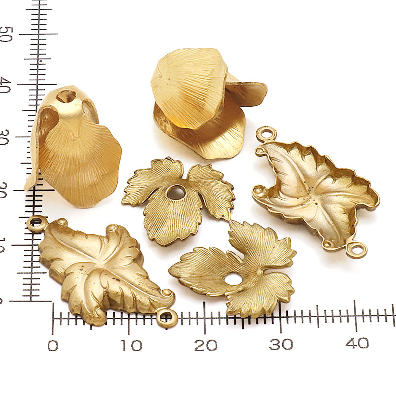 アメリカ チャーム リーフ9 生地