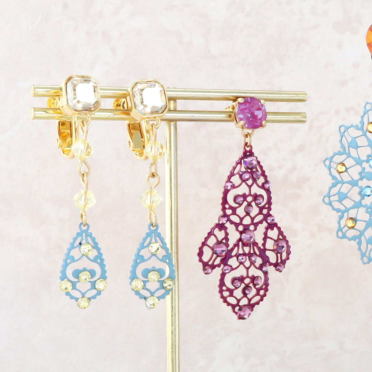 Italian filigree parts Botanica Lt. Blue