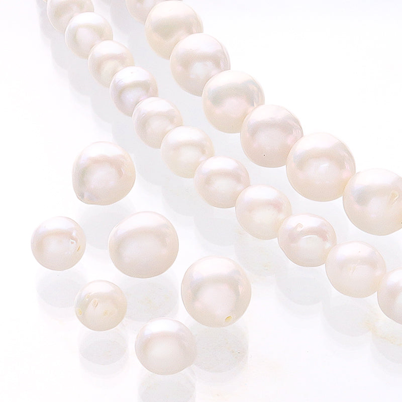 Freshwater pearl round deformation white