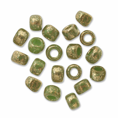 TOHO round small beads No.1702