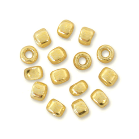 TOHO特小ビーズ No.PF557