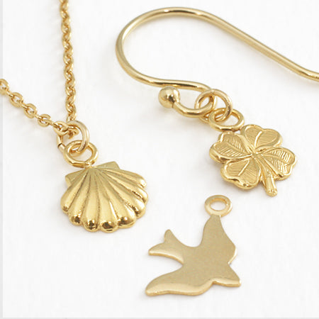 Charm shell K14GF