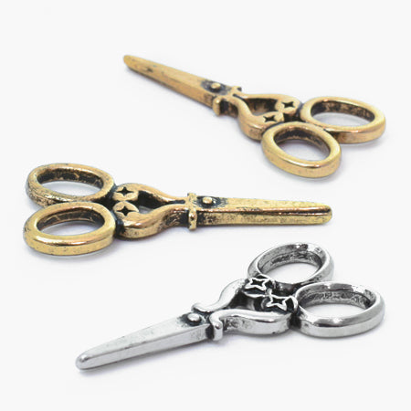 Antique charm scissors AR