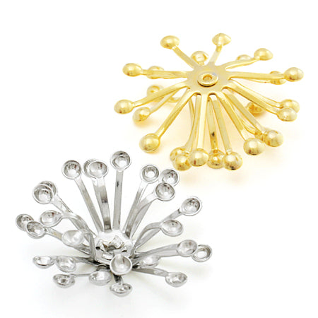 Metal flower core approximately 24mm gold