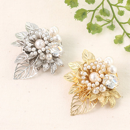 Charm botanical petals gold