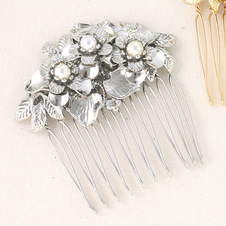 Charm botanical petals rhodium color