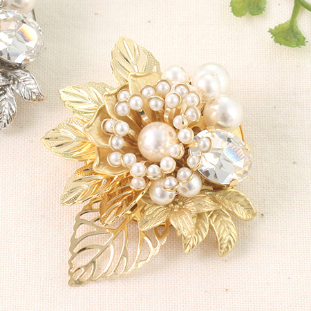 Charm botanical petals matte gold