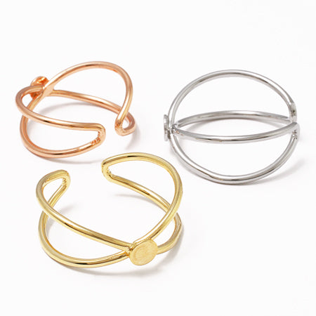 Ring stand double cross with round plate 4mm gold