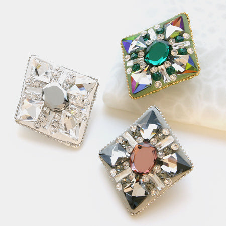 Kiwa crystals