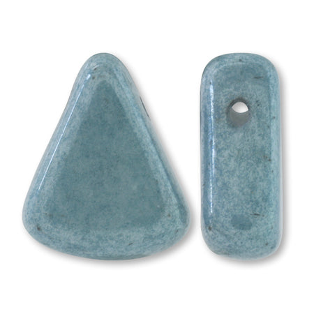 Czech Triangle Chalk White Montana Luster