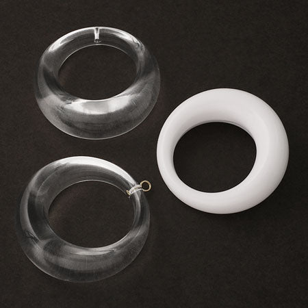 Acrylic German Ring Round 3 Crystal