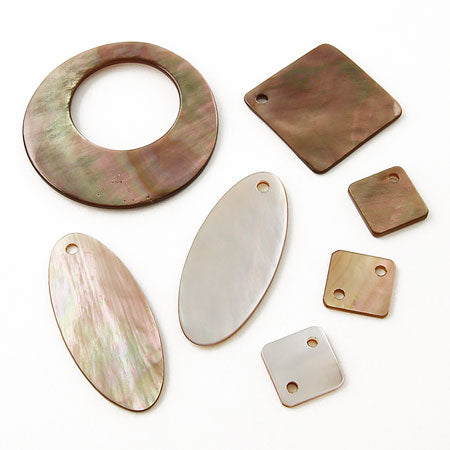 シェルパーツ 菱形 2穴 茶蝶貝【アウトレット】