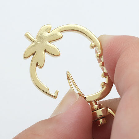 Keychain carabiner apple gold