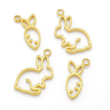 シルエットチャーム にんじん ゴールド