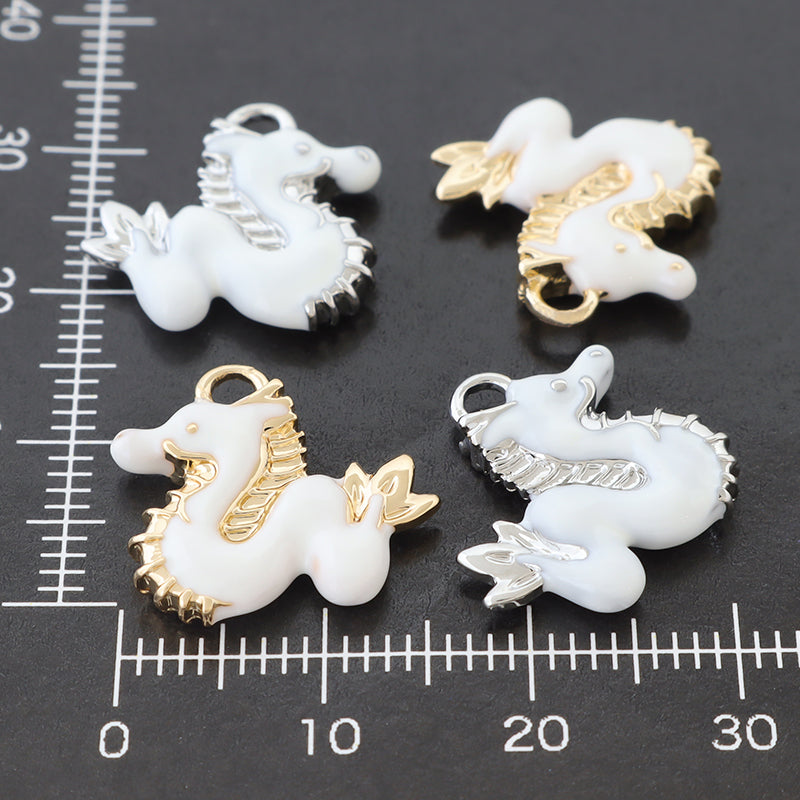 Charm Wafu: White/RC