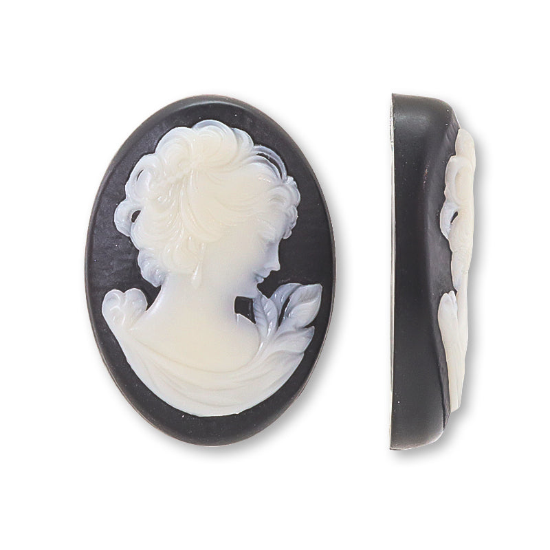 German cameo lady black mat