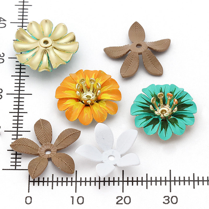 Spanish parts 5-feature flowers brown