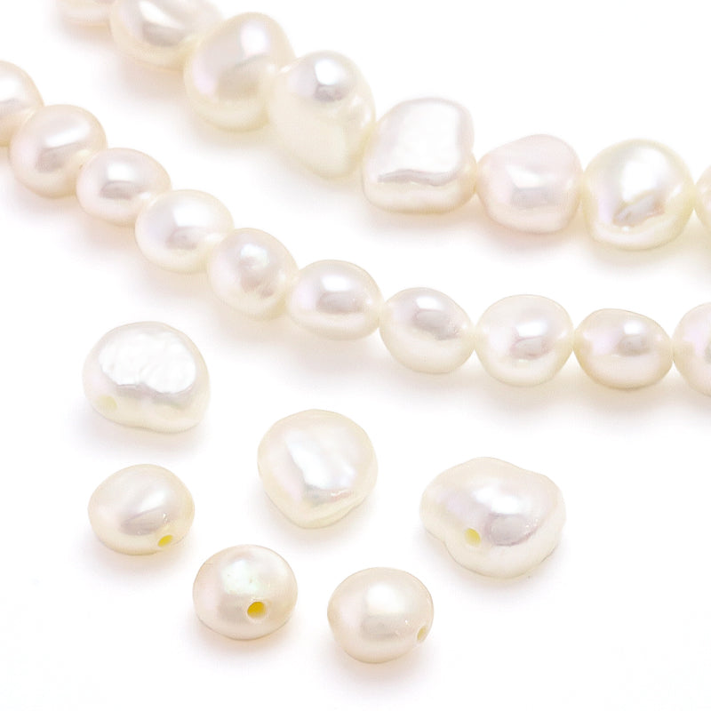 Freshwater pearl flat baroque white