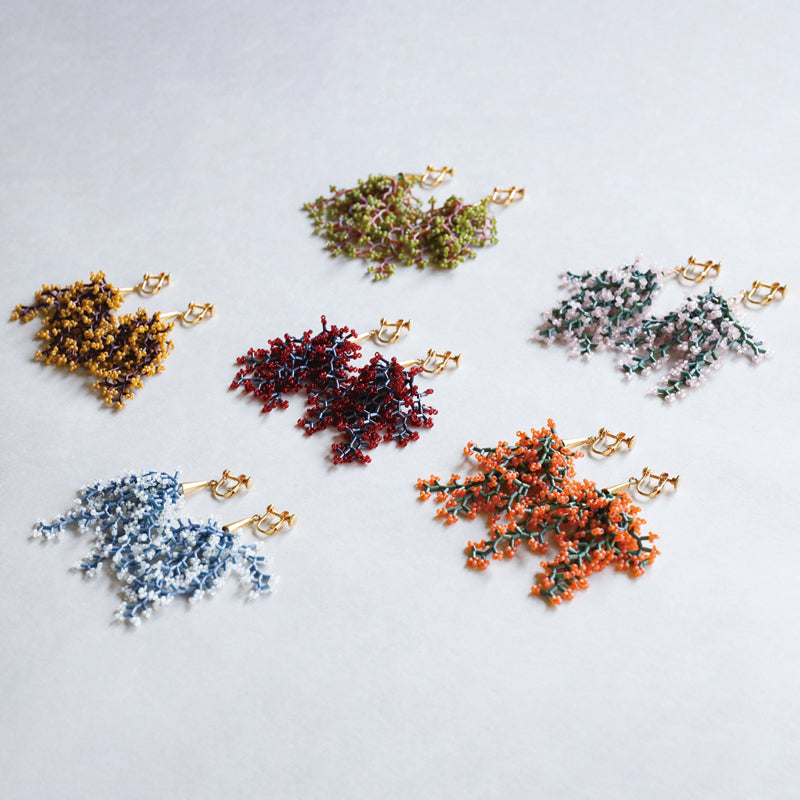 キット BRANCH earrings 小枝のイヤリング