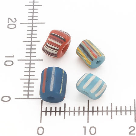 アフリカントレードビーズ グーズベリー ライトブルー2