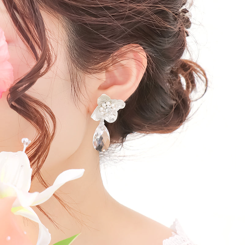 【KIWA BRIDAL】KBE-10 フラワードロップ イヤリング ゴールド