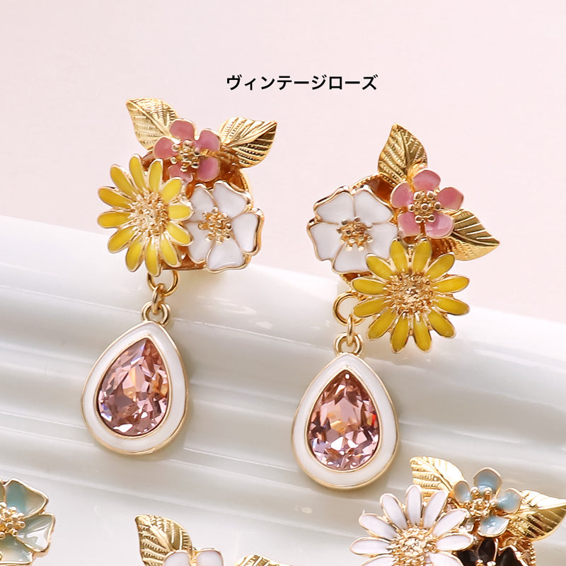 Recipe No.KR1081Kiwa crystalsAnd EpoBezelFlower earrings