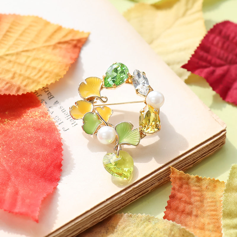 Recipe No. KR1258 Charm Ginkgo Circle Brooch