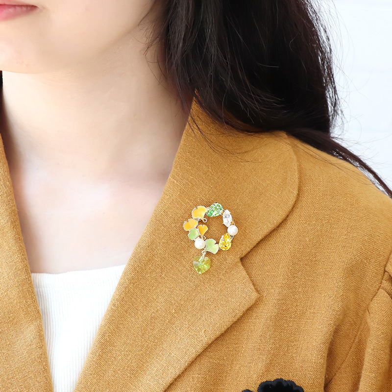 Recipe No. KR1258 Charm Ginkgo Circle Brooch
