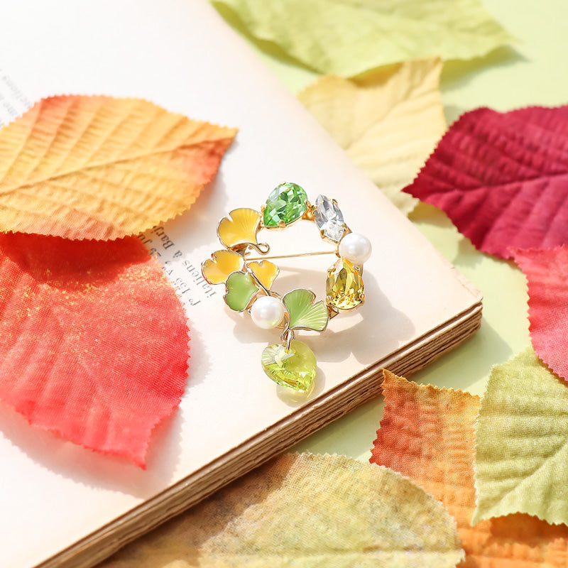 Recipe No. KR1258 Charm Ginkgo Circle Brooch