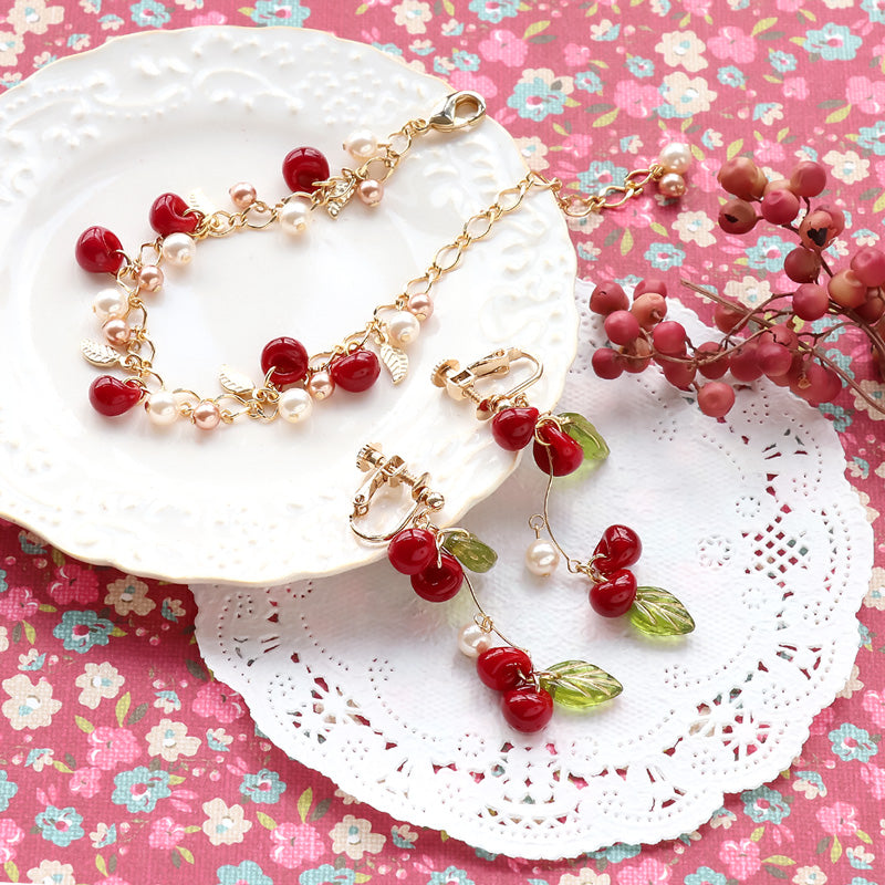 Recipe No. KR1265 Teardrop Beads 2 types of berries accessories