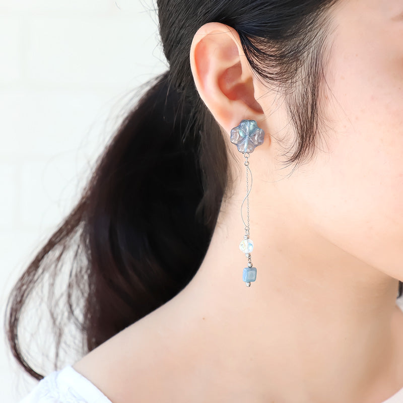 レシピNo.KR1270 チェコビーズクローバーのアクセサリー2種