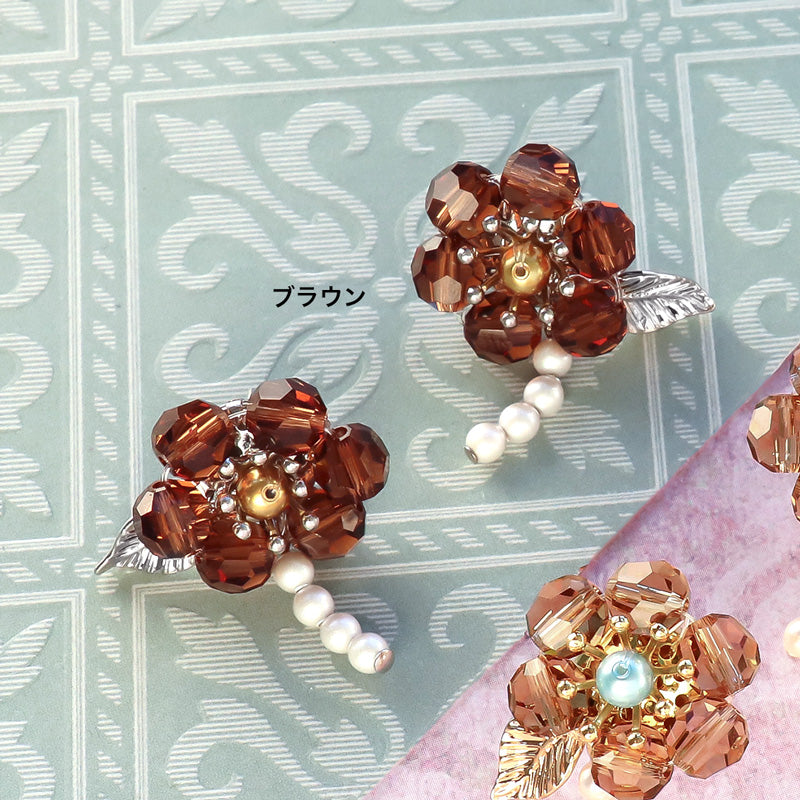 Recipe No.KR1282Kiwa crystalsflower earrings