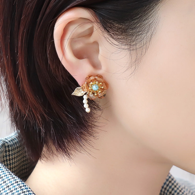 Recipe No.KR1282Kiwa crystalsflower earrings