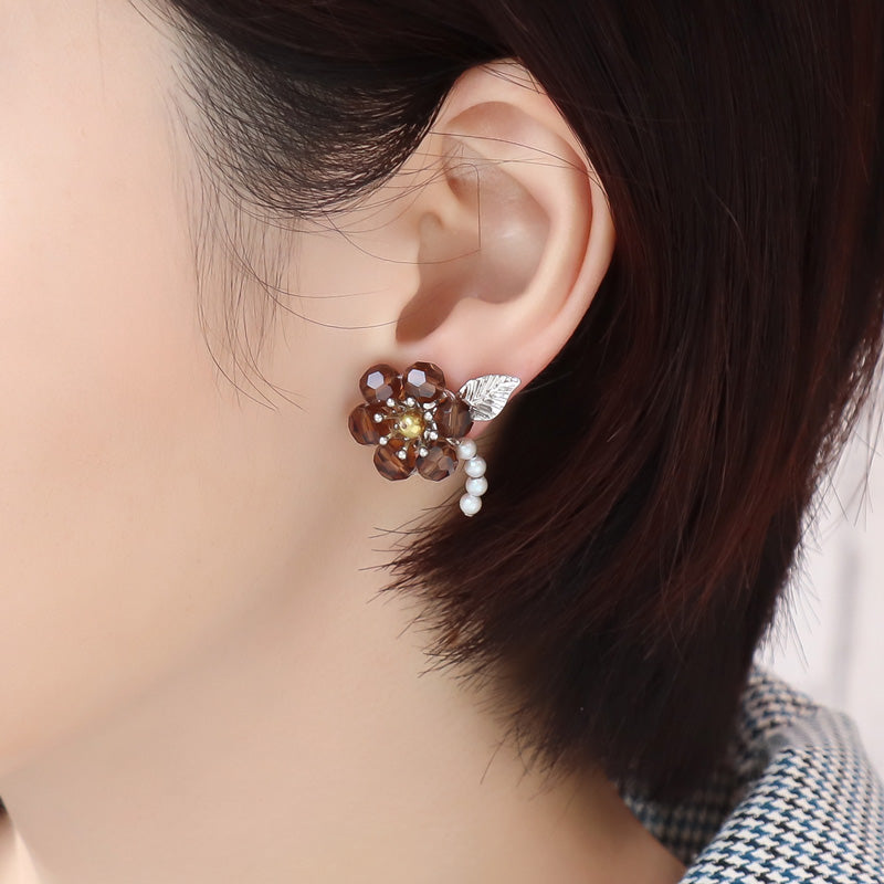Recipe No.KR1282Kiwa crystalsflower earrings