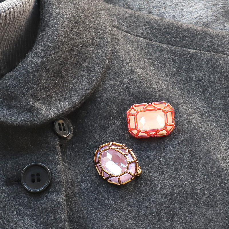 レシピNo.KR1302 貴和クリスタルの宝石編みブローチ2種