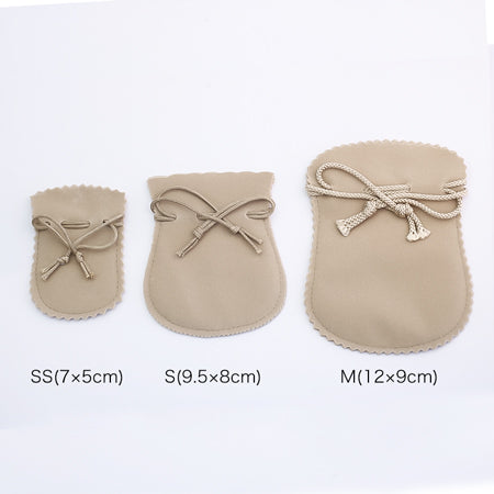 Accessory drawstring bag beige
