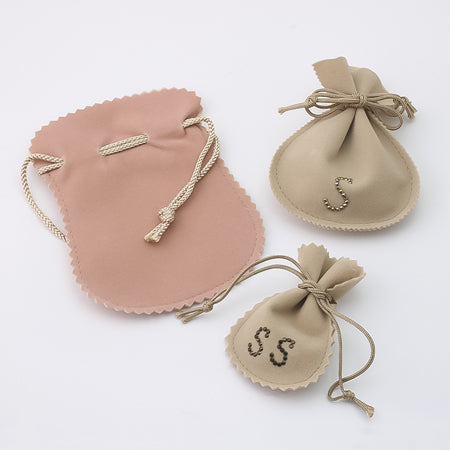 アクセサリー巾着 ベージュ