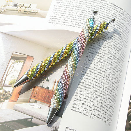 貴和クリスタル #2058/#2088 Lt.ピーチ/F