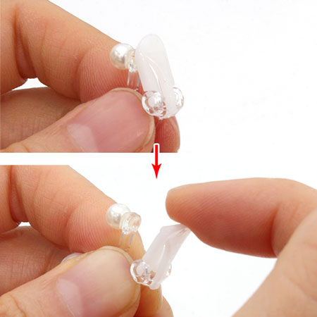 Resin ear clip made in Japan with 5mm pearl ring Kiska/Clear