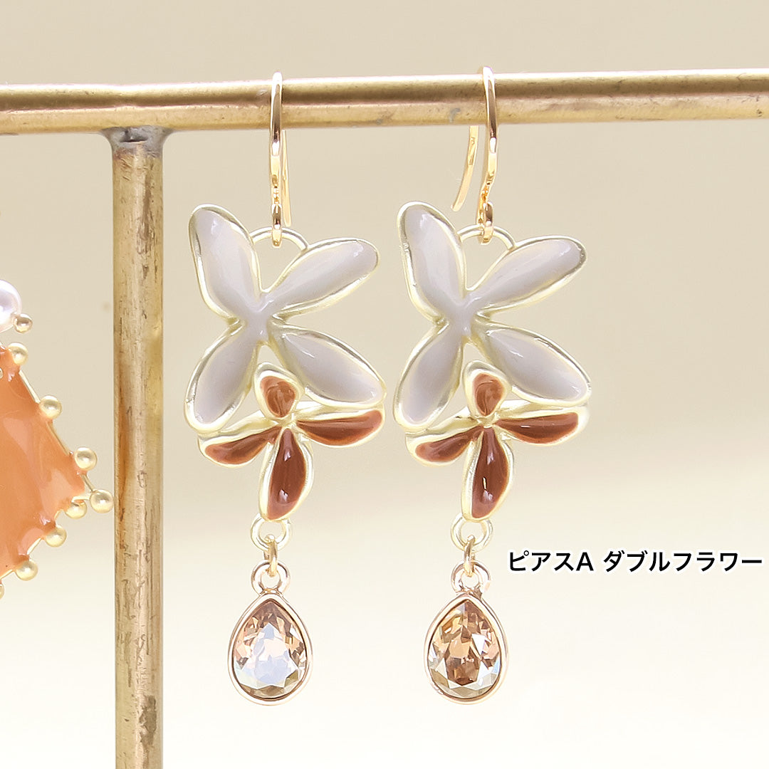 材料表No.ER0334 スペインパーツのメタルフラワーアクセサリー4種