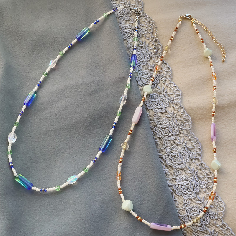 Czech Rectangle Stick 2 Mixed Lyre White Opal