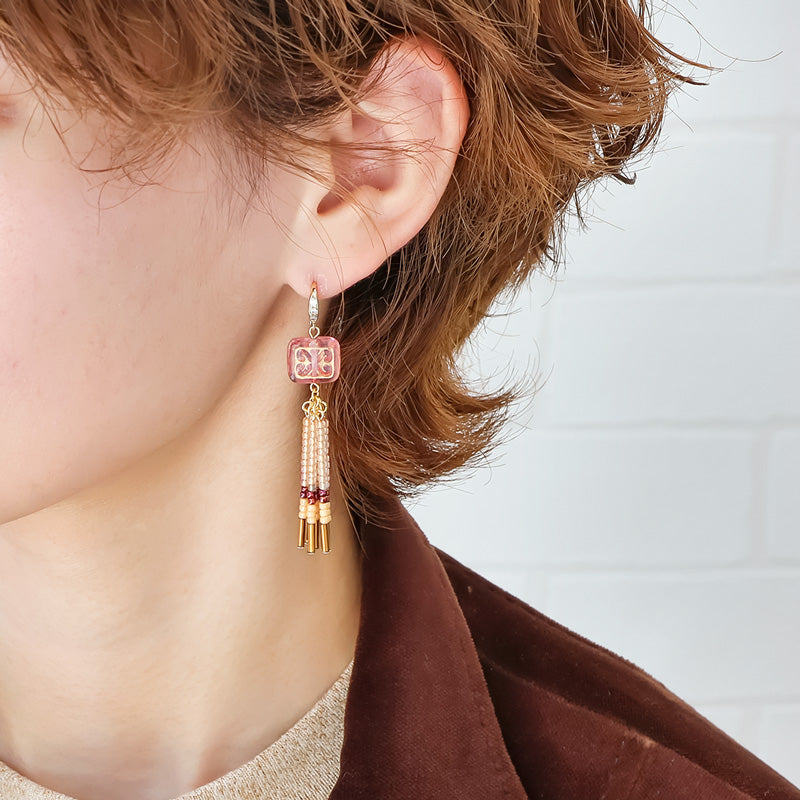 Czech Rectangle Design Lt. Pink/G