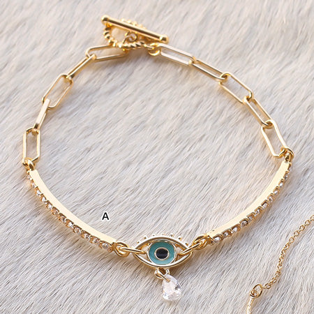 Recipe No.KR0190 2 types of bracelets with eye motifs
